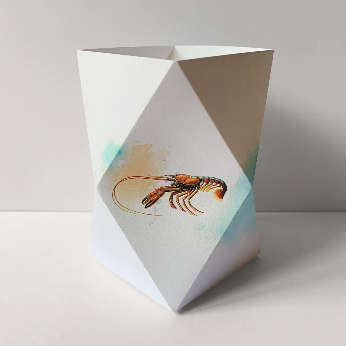 Sand-Türkises Origami-Windlicht zum Basteln mit maritimem Garnelen-Motiv, Kollektion Meeresbrise.